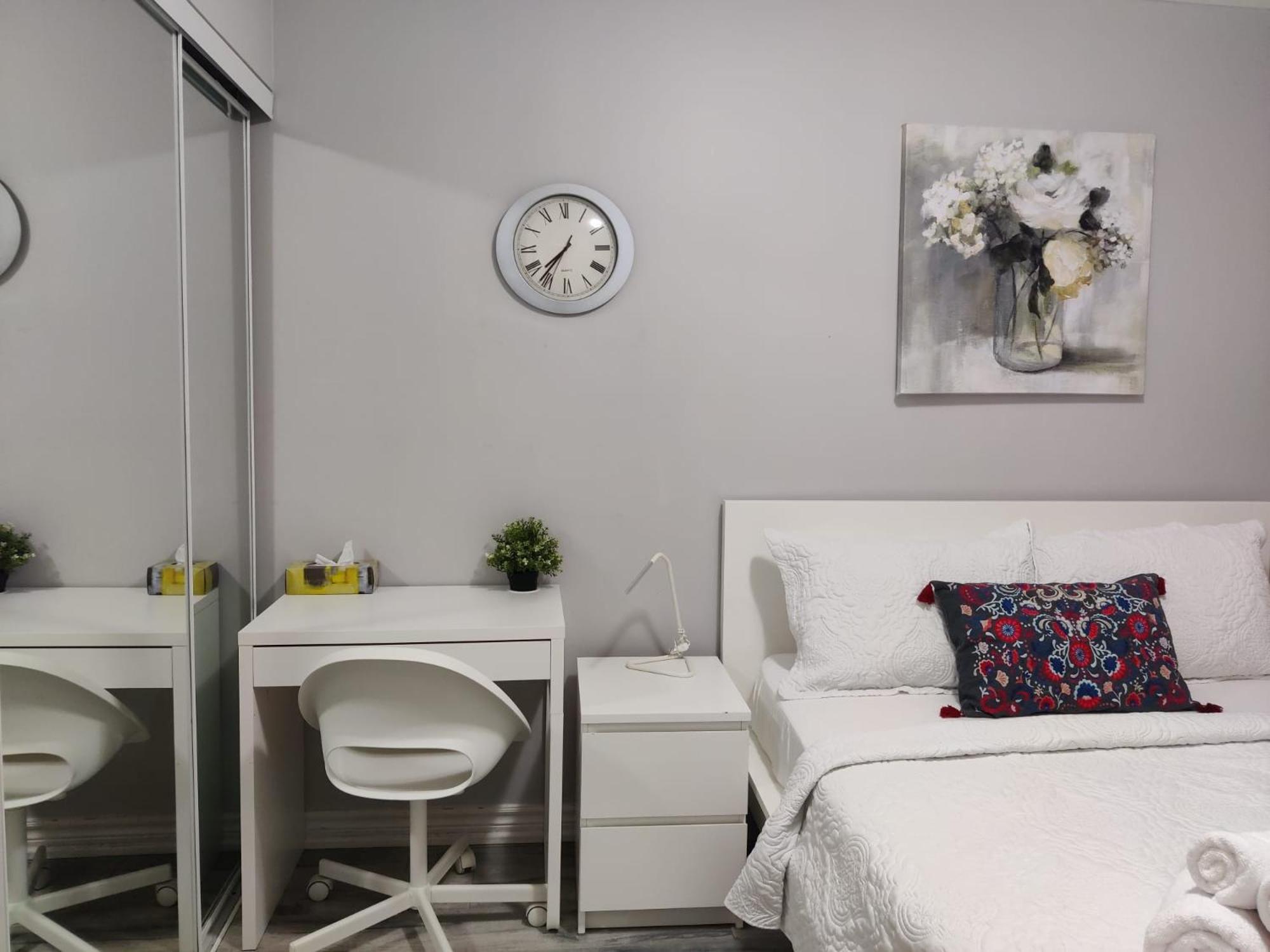 Spacious Mbr Near Kennedy Subway & Go Toronto Exteriör bild