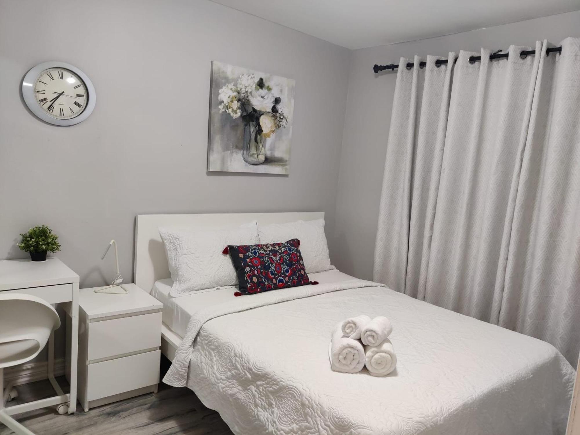 Spacious Mbr Near Kennedy Subway & Go Toronto Exteriör bild